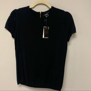 Premise black knit short sleeve top